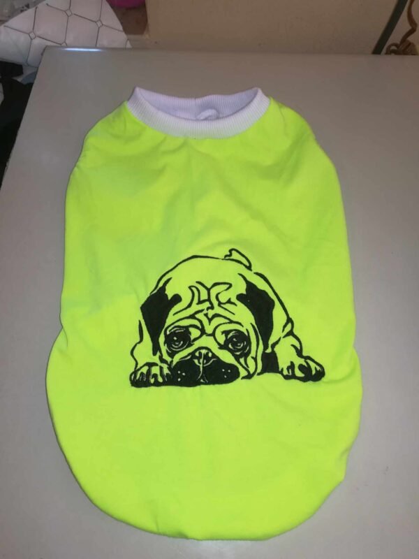 Блузки с мопс