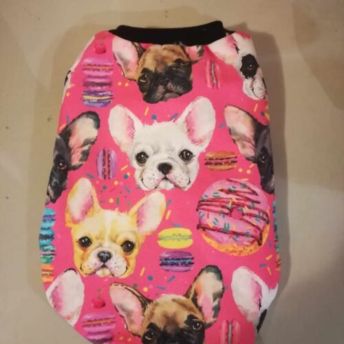 Яке с френски булдог