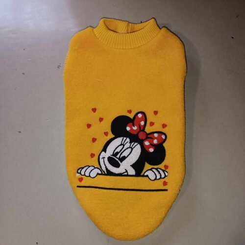 Зимна блузка с бродерия