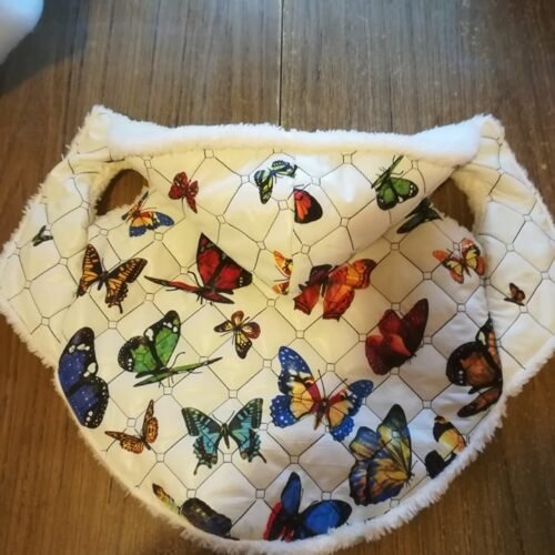 Яке от шушляков плат с пеперуди