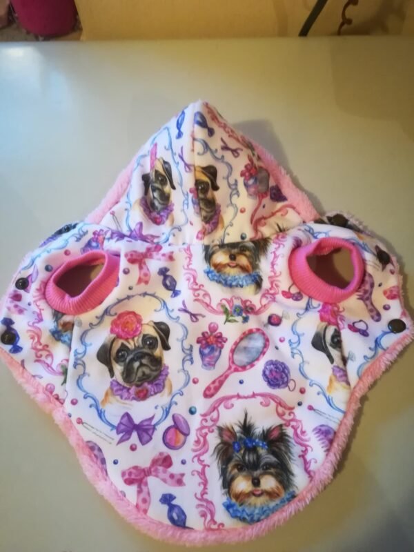 123073625_674637836523228_6213813735667130373_n Палто от полар