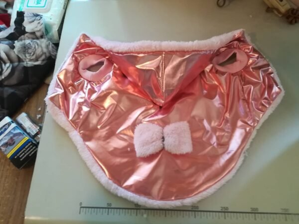 Яке с панделка