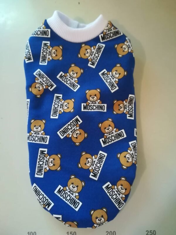 Красива блузка