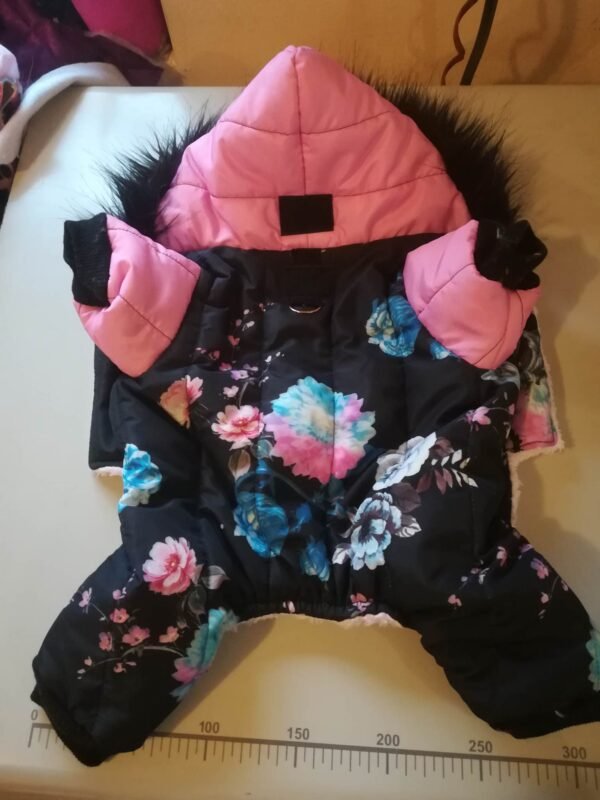 324774884_950790405889245_8420983783801283111_n Зимен гащеризон от шушляков плат