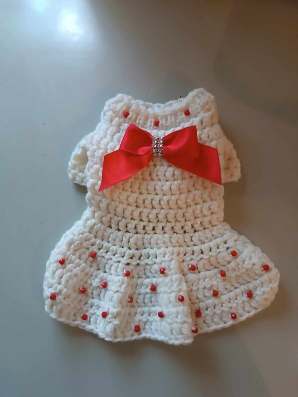 Много красива рокля , ръчна изработка