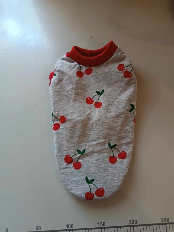 Блузка с черешки