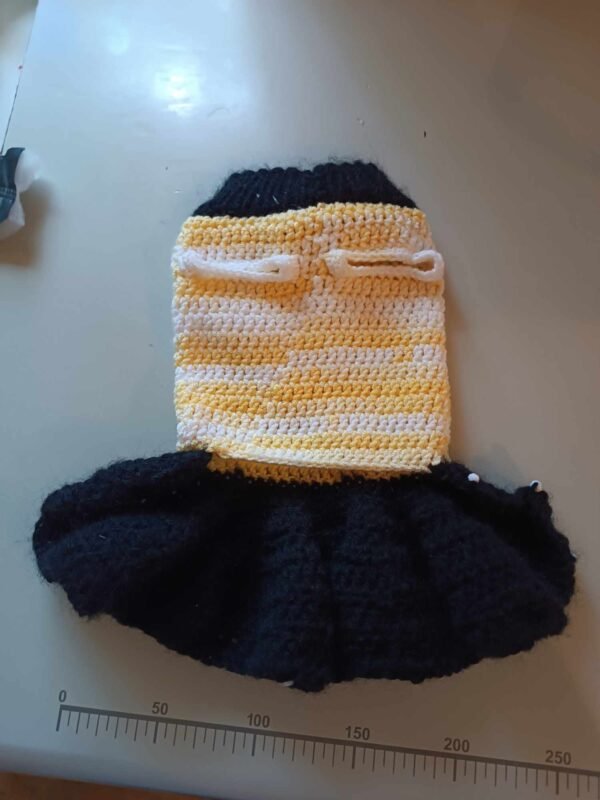 458265142_451491081224108_4532926435275426017_n Рокли ръчна изработка