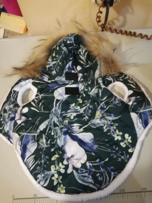 Шушляково яке с пух на качулката