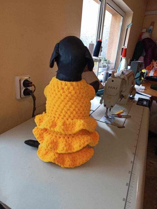 461426809_1713234019526946_3049504428640151663_n Рокля ръчна изработка