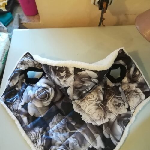 Яке с цветя