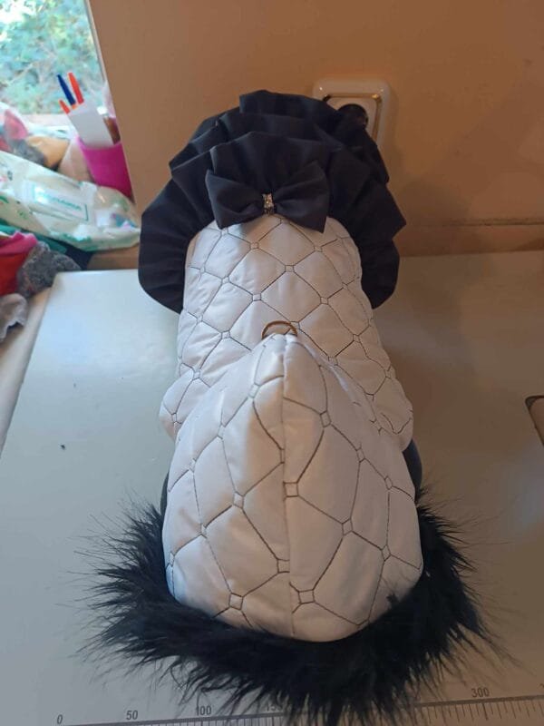 Палто с волани от шушляков плат