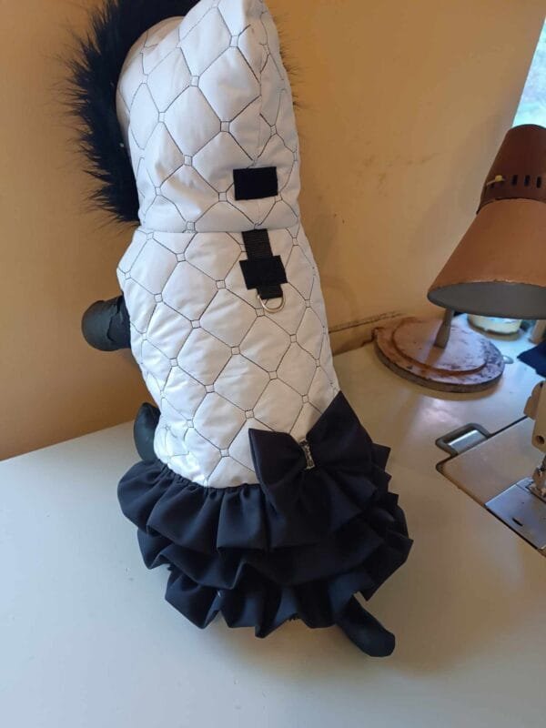 Палто с волани от шушляков плат