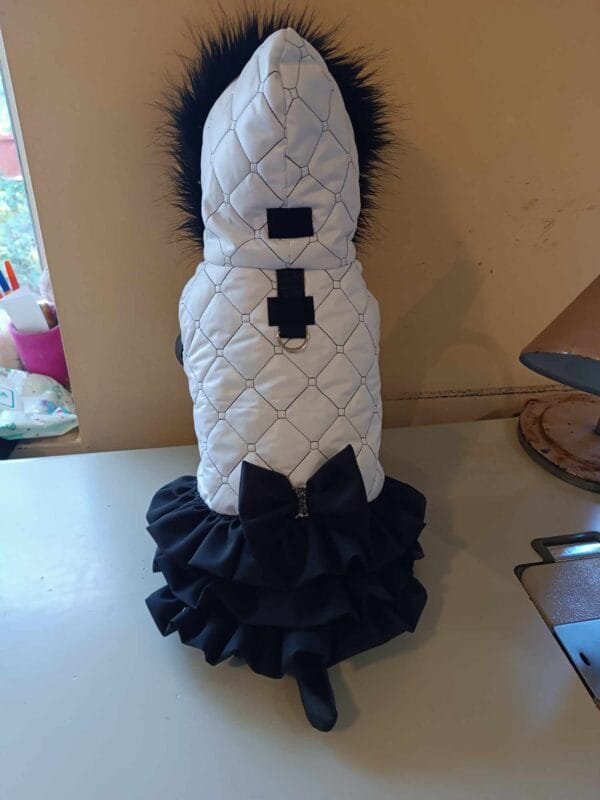 Палто с волани от шушляков плат