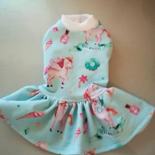 107823914_1400842940105655_6694364142294043608_n Рокля с еднорог