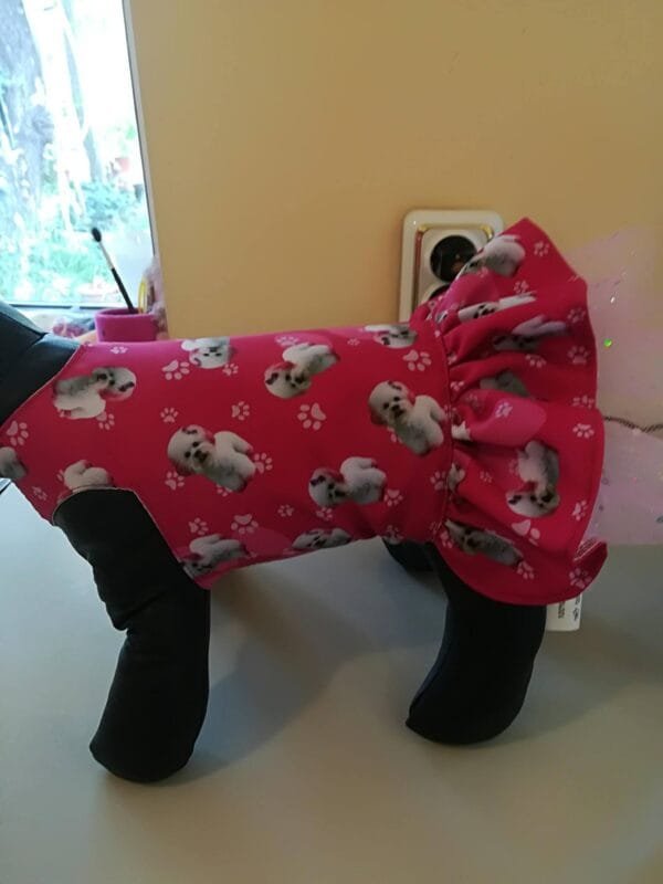 33553758_841338812722740_5712633861792333824_n Рокля с пудели