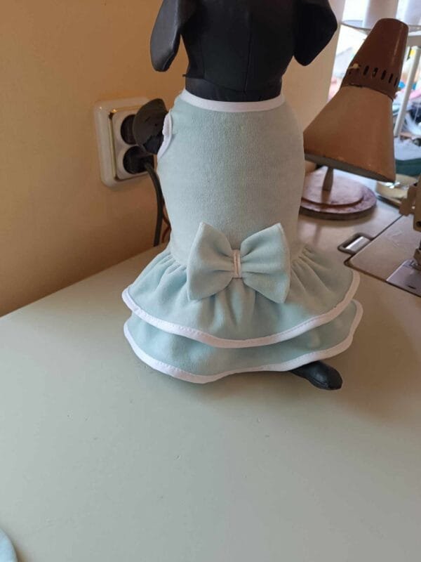 487790410_1340758760464509_1671778335814074118_n Рокля от памучен плюш