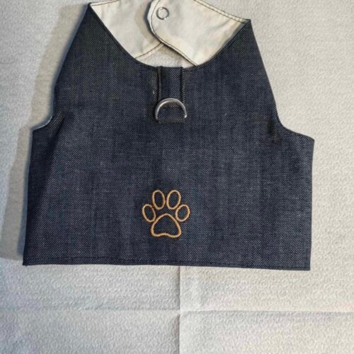 Дънков нагръдник с лапичка