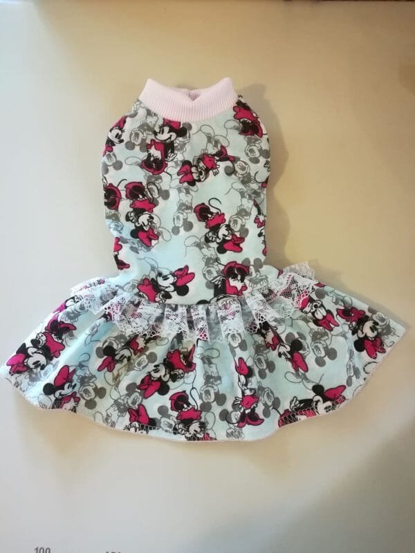 59215996_1068261790030440_3193141780363083776_n Памучна рокля с Мини Маус