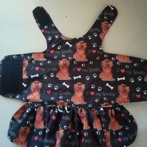 96293391_1348257745364175_1433953403901313024_n Рокля с йорки