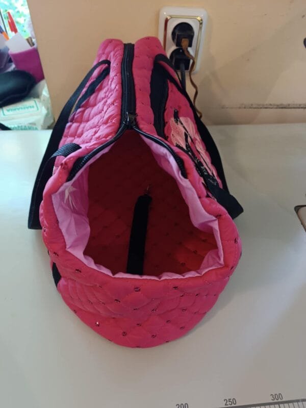 Чанта за куче с бродерия и джоб