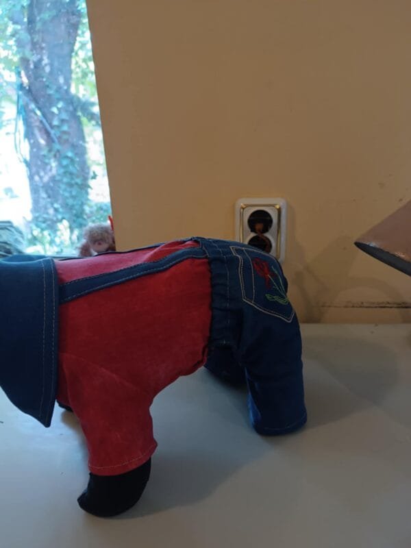 6819b99e-fcc1-415b-bbd9-20f4fd3de7ca Дънково гащеризонче