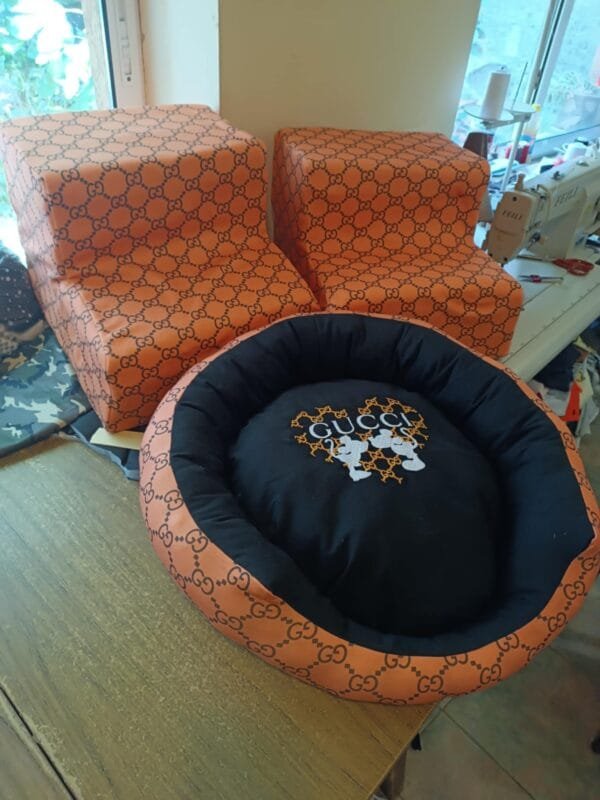 Стълбичка от дунапрен