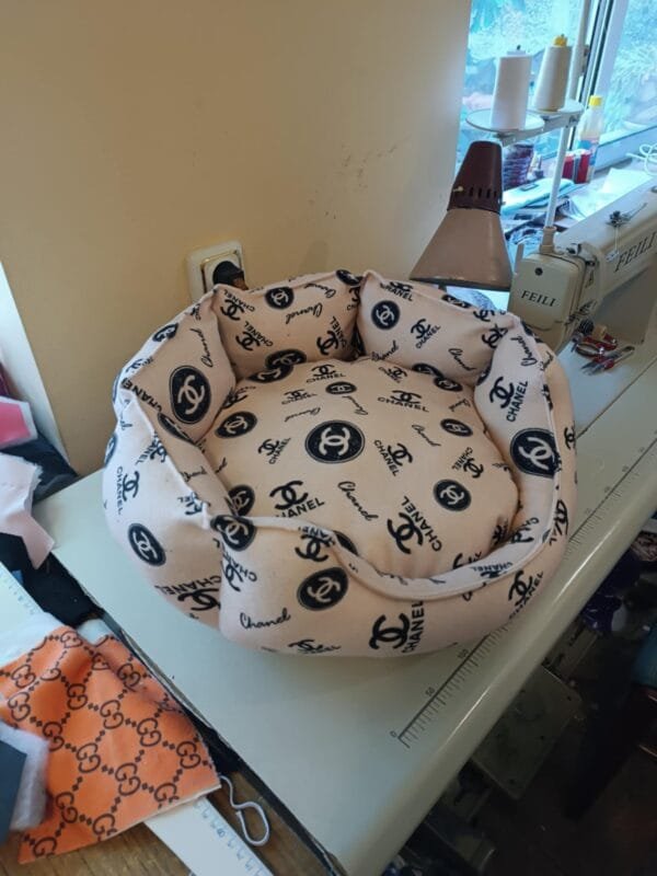 Легло и стълбичка от полар