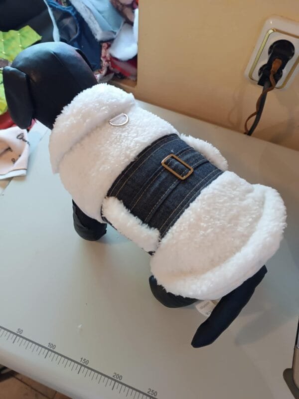 84859f60-1db3-49ab-ba56-990b7d0a5c42 Зимно пухкаво палто