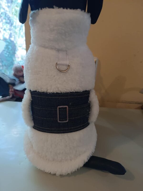 acbd5212-1035-4c01-ae31-d2764ed321ff Зимно пухкаво палто