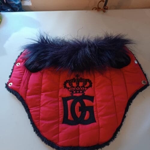 89c58315-5b5a-4fe9-8b2a-8ae4687b5c73 Красиво яке с яка от еко косъм