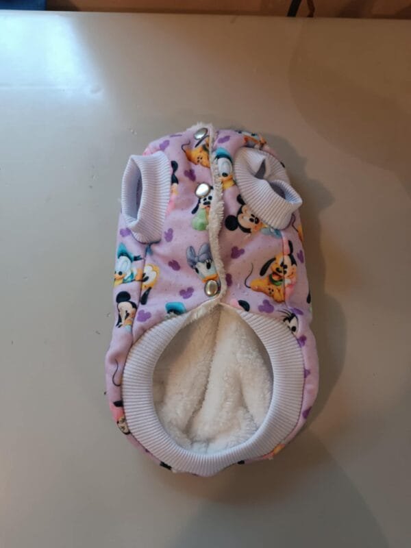 Яке с Мики Маус