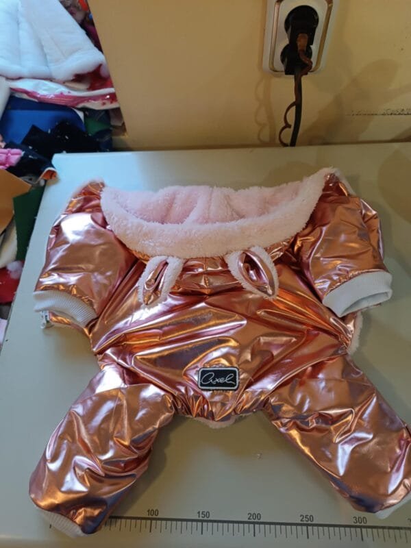 Зимен гащеризон с уши