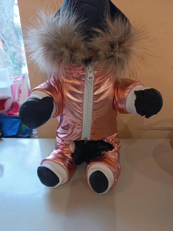 f1044375-0bf3-4654-a1fb-8a60e592ff3e Зимен гащеризон с яка